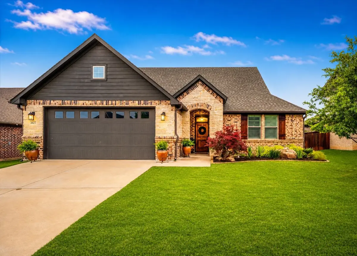 3827 Fawn Meadow Trail, Denison, TX 75020 - #1