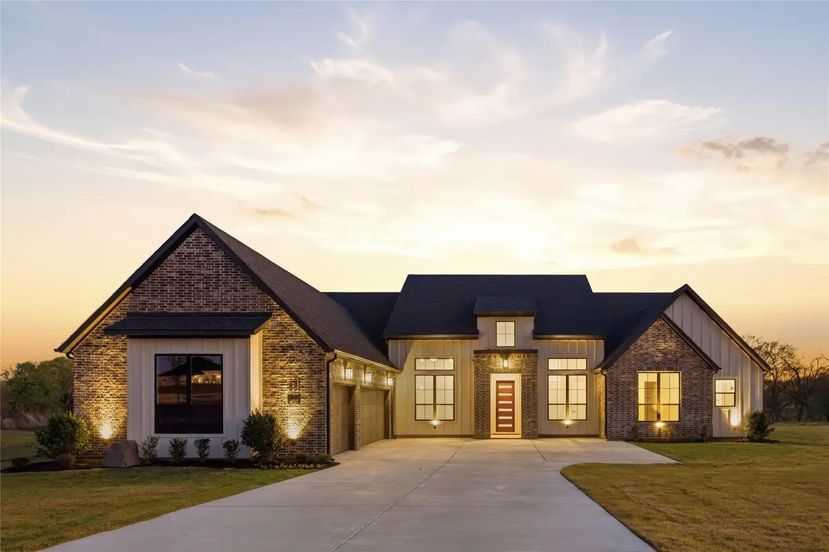 451 Rocky Drive, Waxahachie, TX 75176 - #1