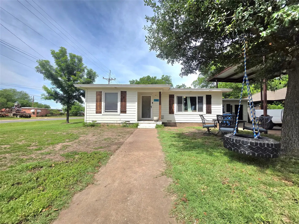 101 Mel Street, Winters, TX 79567 - #1