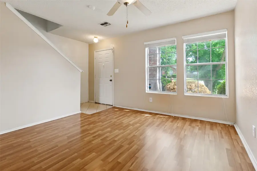 1301 Mill Crossing, Garland, TX 75040 - #2