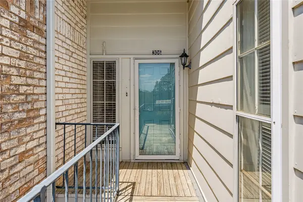 2903 Lake Shore Drive #306, Waco, TX 76708