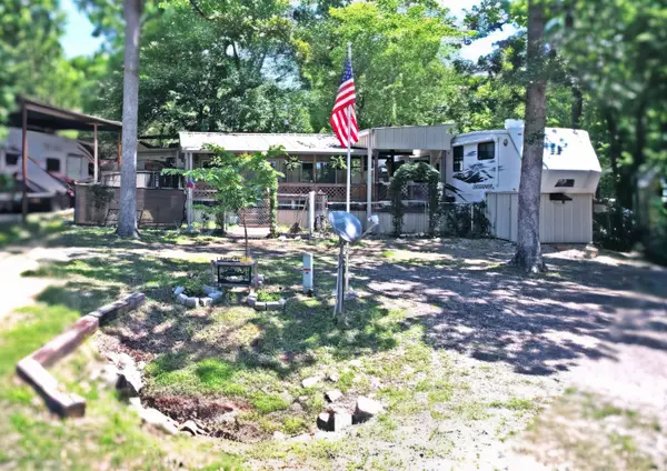 6435 N Fm 17 #146 & 147, Yantis, TX 75497