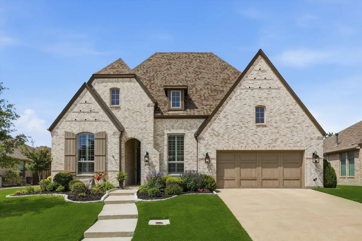 6500 Dolan Falls Drive, Justin Roanoke, TX 76226 - #1
