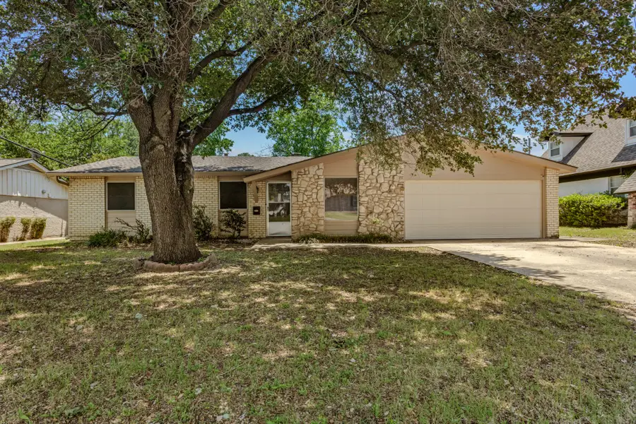 5732 Bonnie Wayne Street, Haltom City, TX 76117 - #2