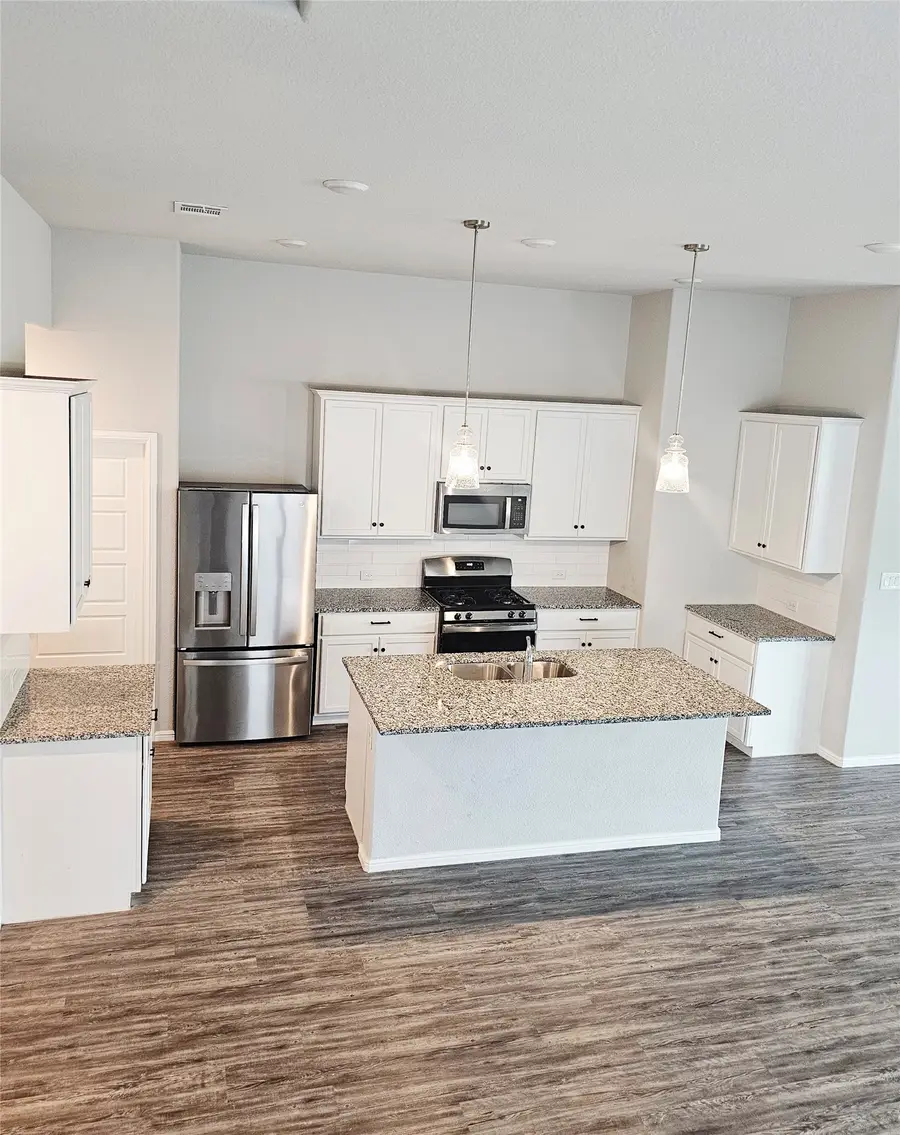 8941 Lantana Meadow Drive, Fort Worth, TX 76131 - #3