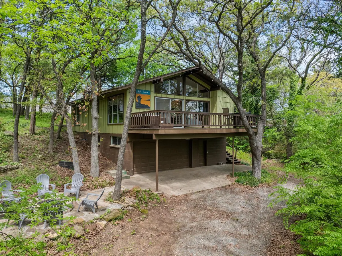 226 Cambridge Drive, Pottsboro, TX 75076 - #1