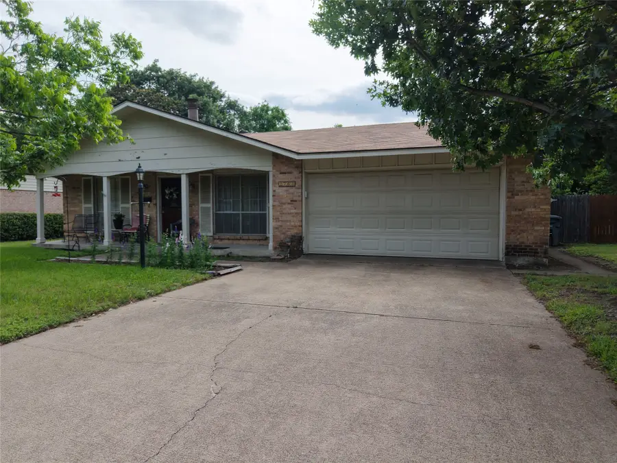 2763 Beechmont Drive, Dallas, TX 75228 - #2