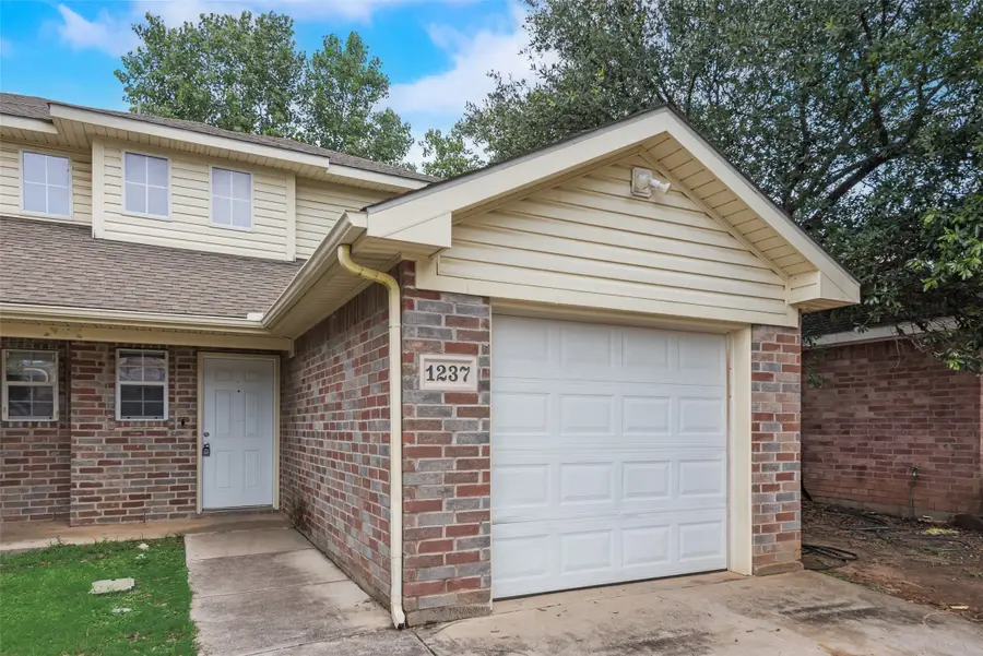 1233 & 1237 Village Garden Drive, Azle, TX 76020 - #2