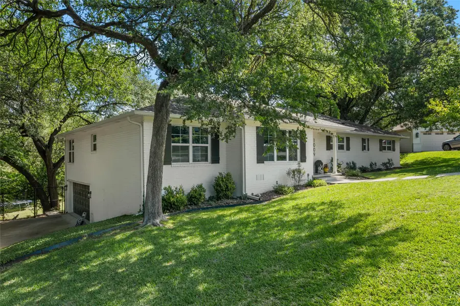 1009 Bob O Link, Woodway, TX 76712 - #3