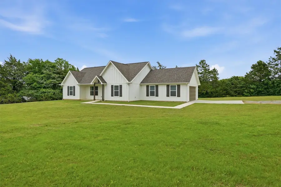 312 Gordonville Road, Gordonville, TX 76245 - #2