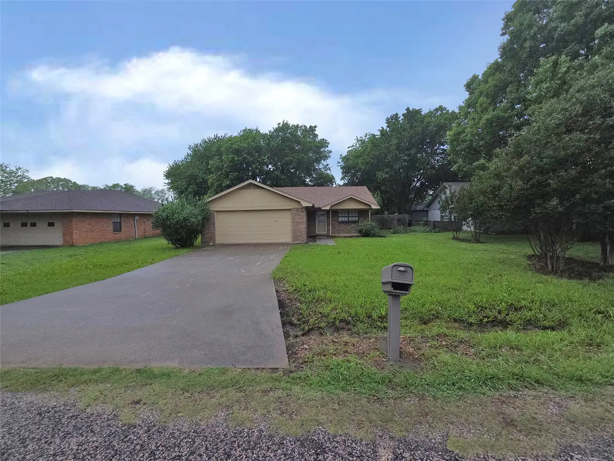 108 S Florence Street, Tioga, TX 76271 - #1