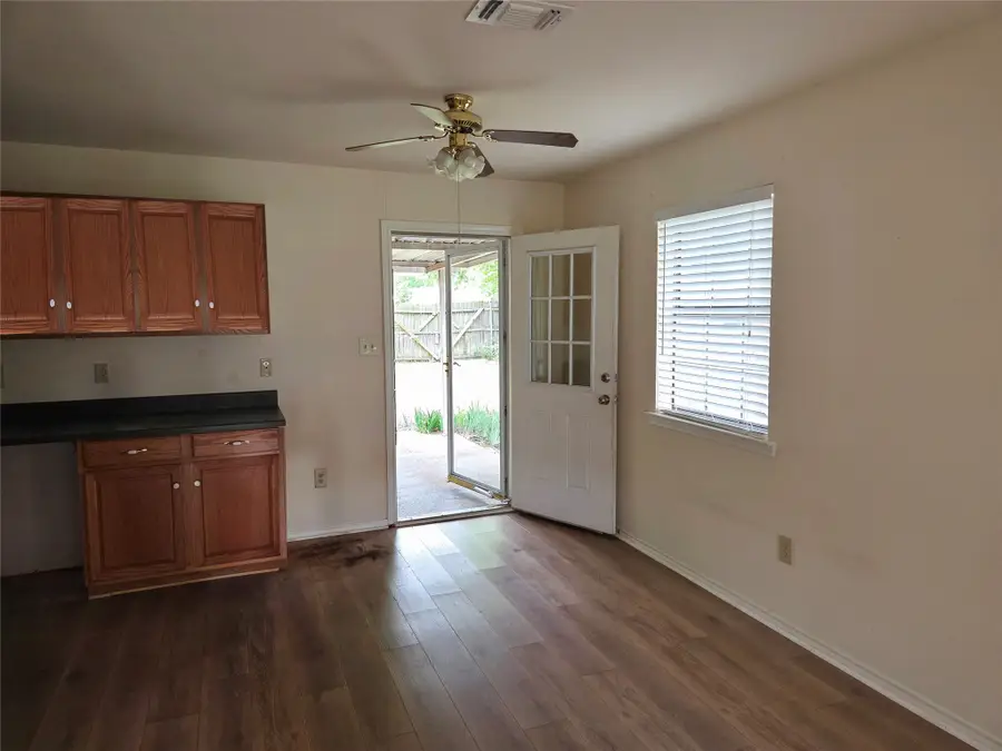 108 S Florence Street, Tioga, TX 76271 - #3