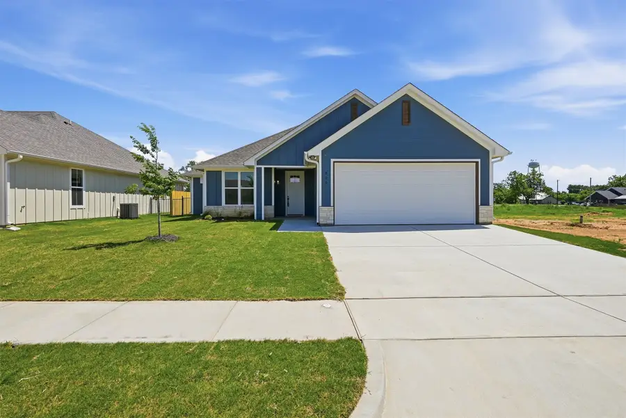 809 Lavender Court, Tolar, TX 76476 - #2