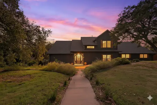 1206 Sierra Vista Drive, Granbury, TX 76048
