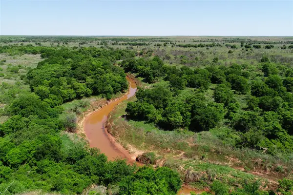 000 State Highway 25 S, Electra, TX 76360