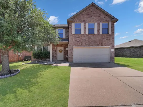 2433 Galemeadow Drive, Fort Worth, TX 76123