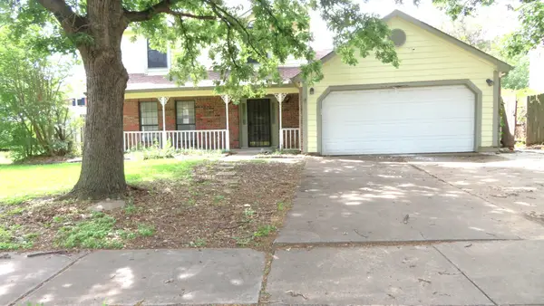 608 Valley Mills Drive, Arlington, TX 76018