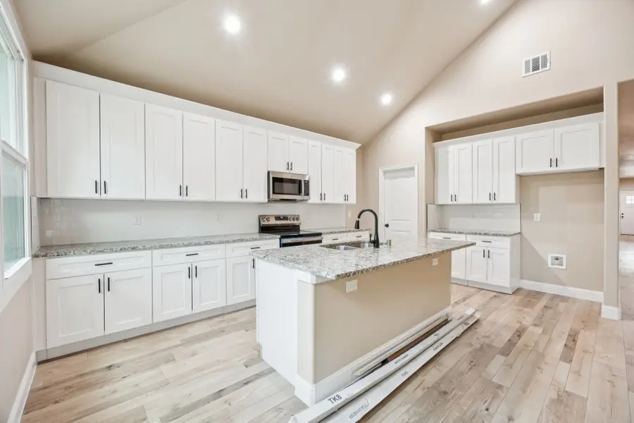 1116 E Pulaski Street, Fort Worth, TX 76104 - #3