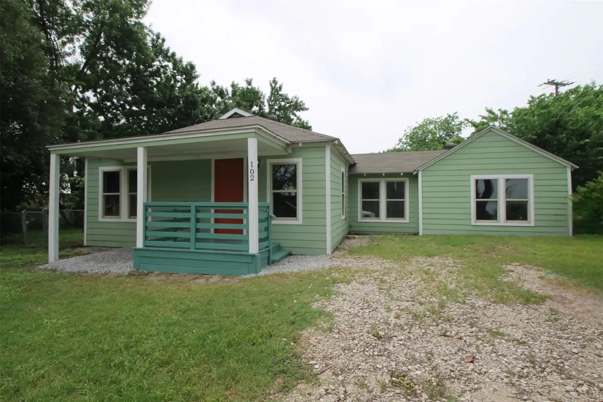 102 San Saba Avenue, Benbrook, TX 76126 - #1