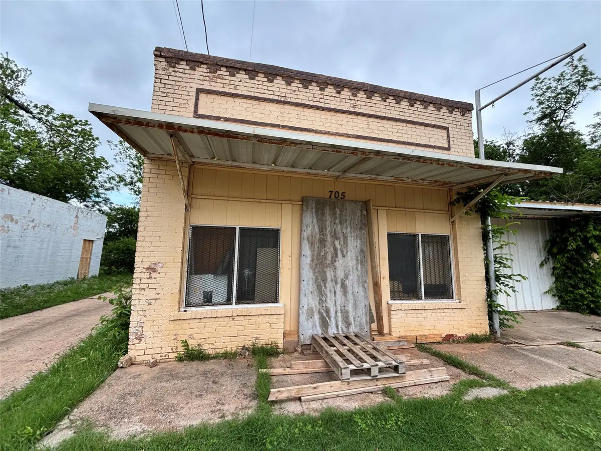 705 N Broadway Street #R, Wichita Falls, TX 76306 - #1