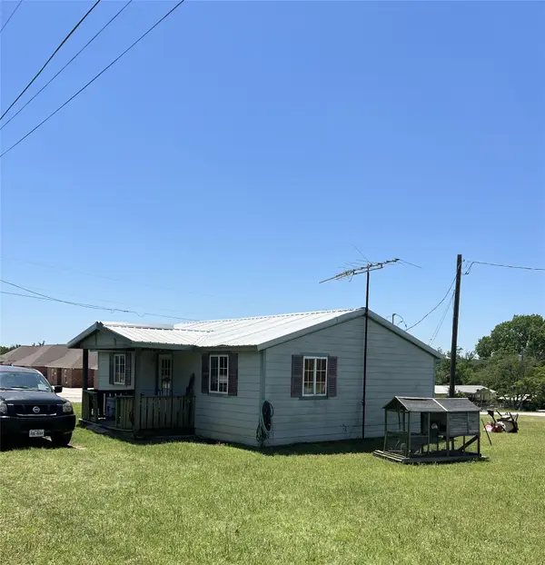 501 Captains Cutt, Oak Ridge, TX 76240
