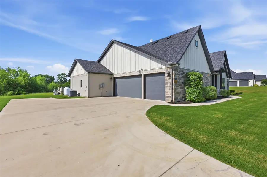 434 Younger Ranch Road, Azle, TX 76020 - #2