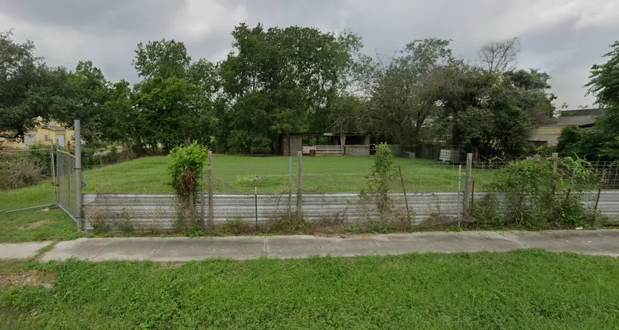 403 Fidelity Street, Houston, TX 77029 - #2