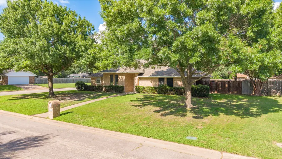 10501 Oak Creek Drive, Greenville, TX 75402 - #3