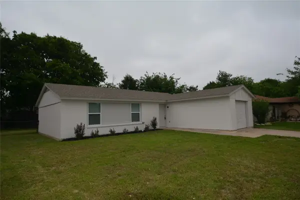 3829 Arnold Drive, Fort Worth, TX 76140