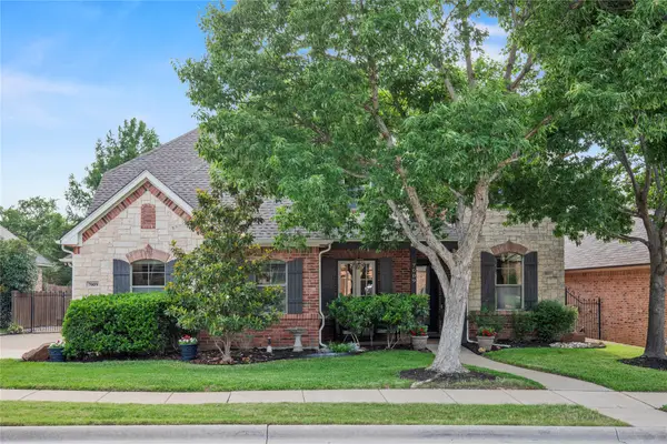 7009 Mossycup Lane, North Richland Hills, TX 76182