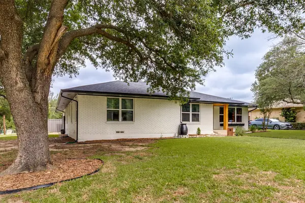 1045 Majors Drive, Mesquite, TX 75149