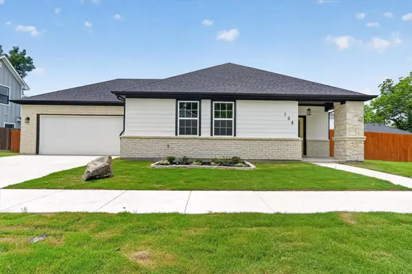 108 Griffin Street, Waxahachie, TX 75165
