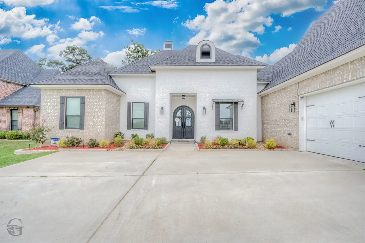 358 Newburn Lane, Shreveport, LA 71106 - #1