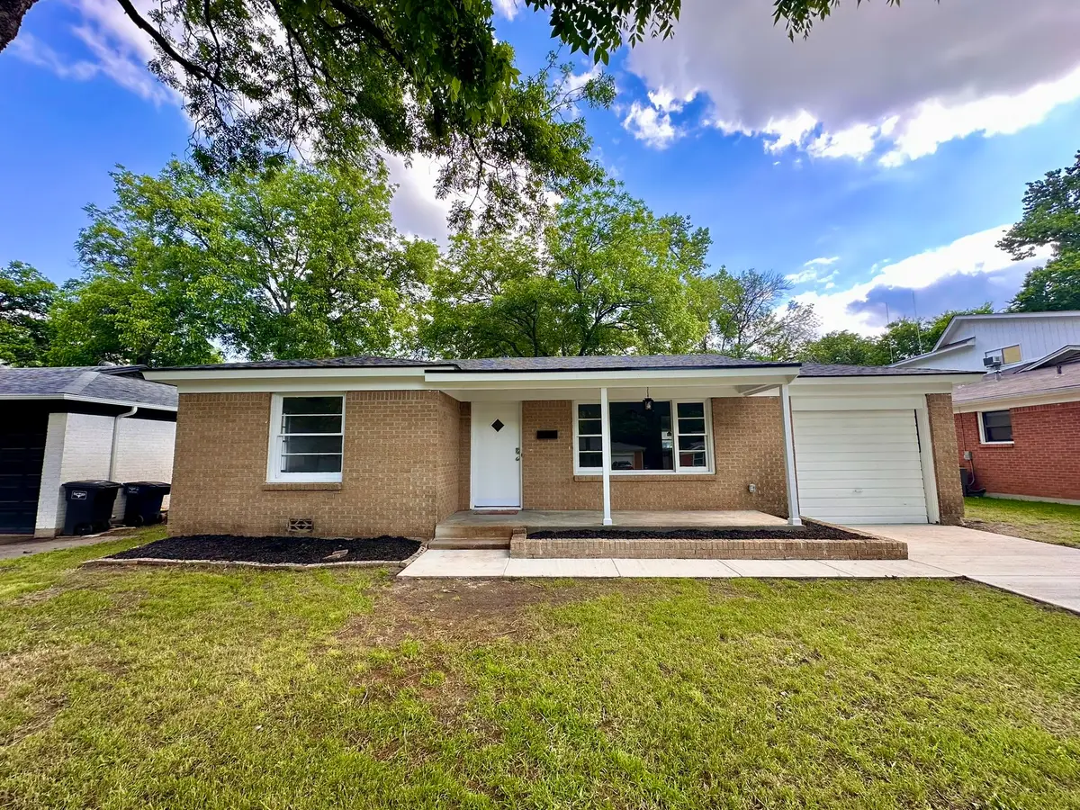 5429 Odom Avenue, Fort Worth, TX 76114 - #1