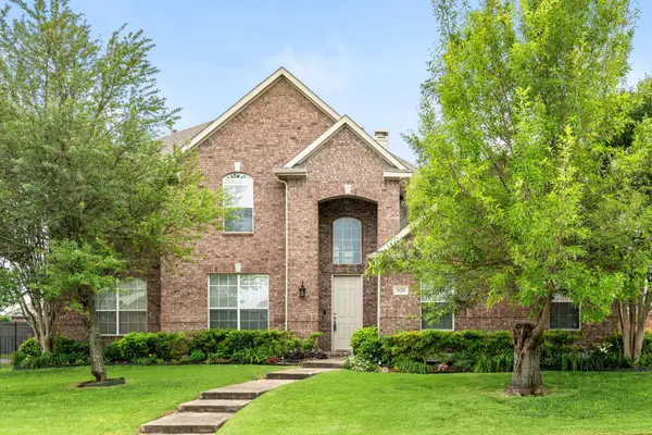 929 Brentwood Drive, Murphy, TX 75094