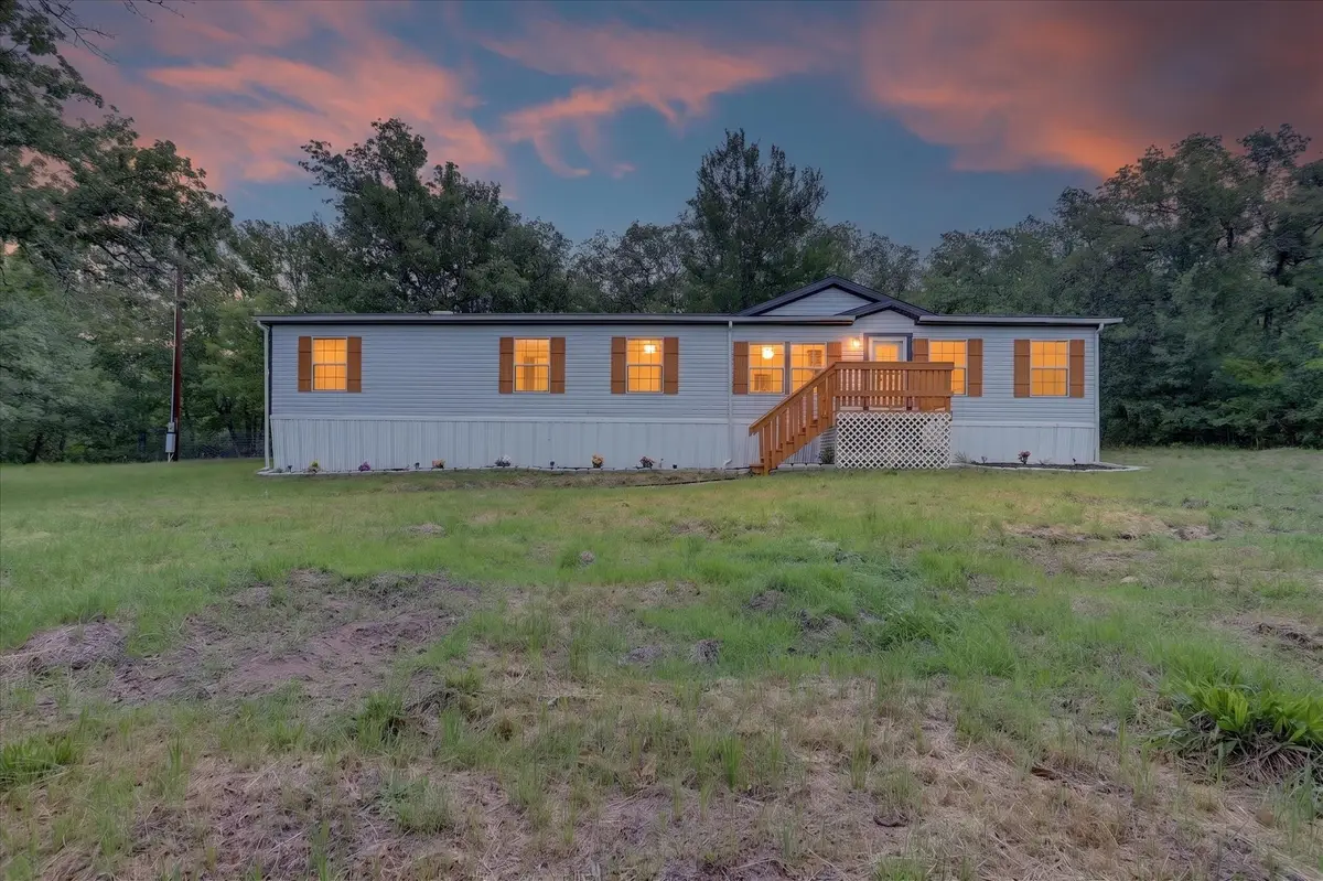 1270 Private Road 3627, Springtown, TX 76082 - #1