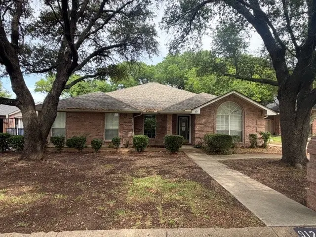 9124 Timber Oaks Drive, Fort Worth, TX 76179 - #1