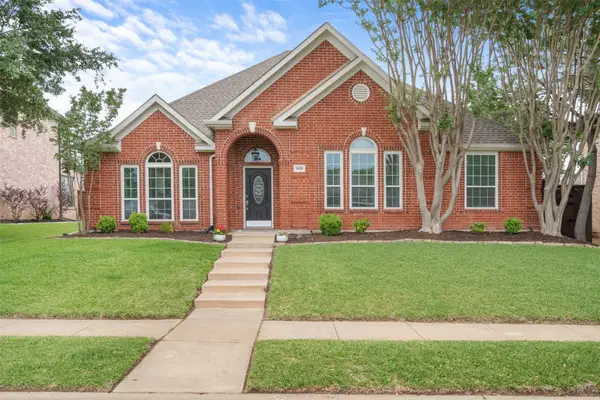 1908 Trail Ridge Lane, Flower Mound, TX 75028