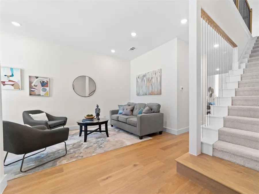 416 Mount Auburn Avenue, Dallas, TX 75223 - #3