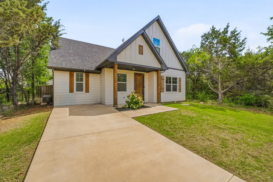 5721 San Jacinto Drive, Granbury, TX 76048 - #2
