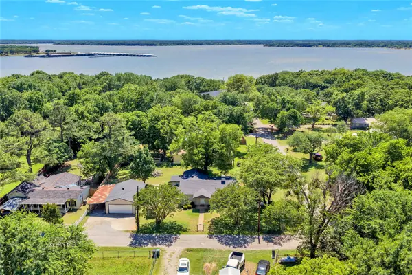 14 Hancock Lane, Pottsboro, TX 75076