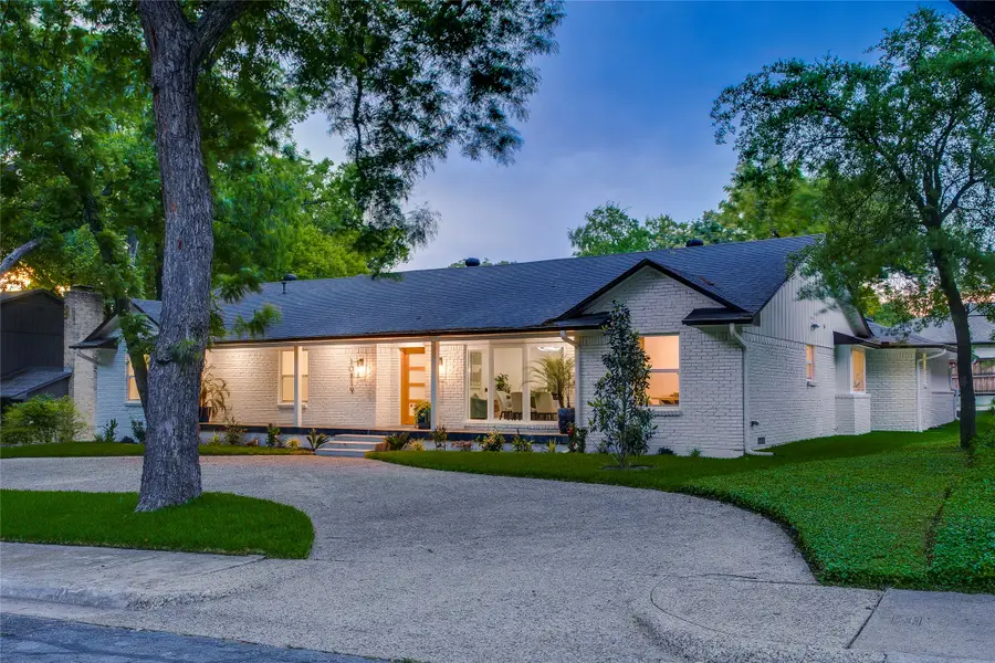 10819 Lochspring Drive, Dallas, TX 75218 - #2