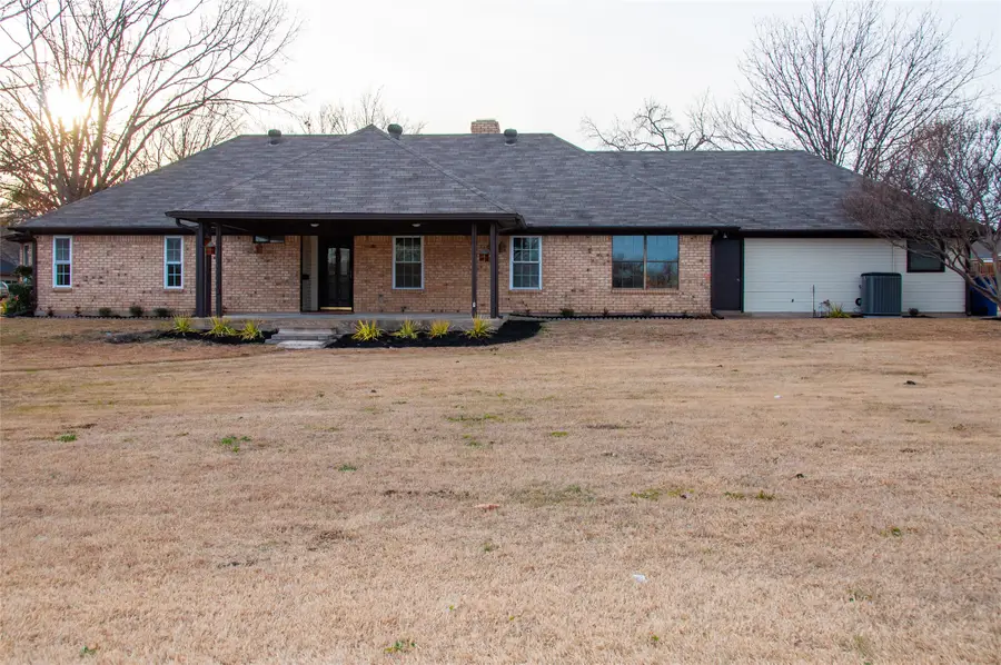 3104 Canton Street, Greenville, TX 75402 - #3