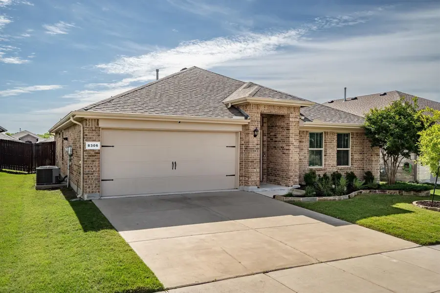 8306 Artesian Springs Drive, Fort Worth, TX 76131 - #2