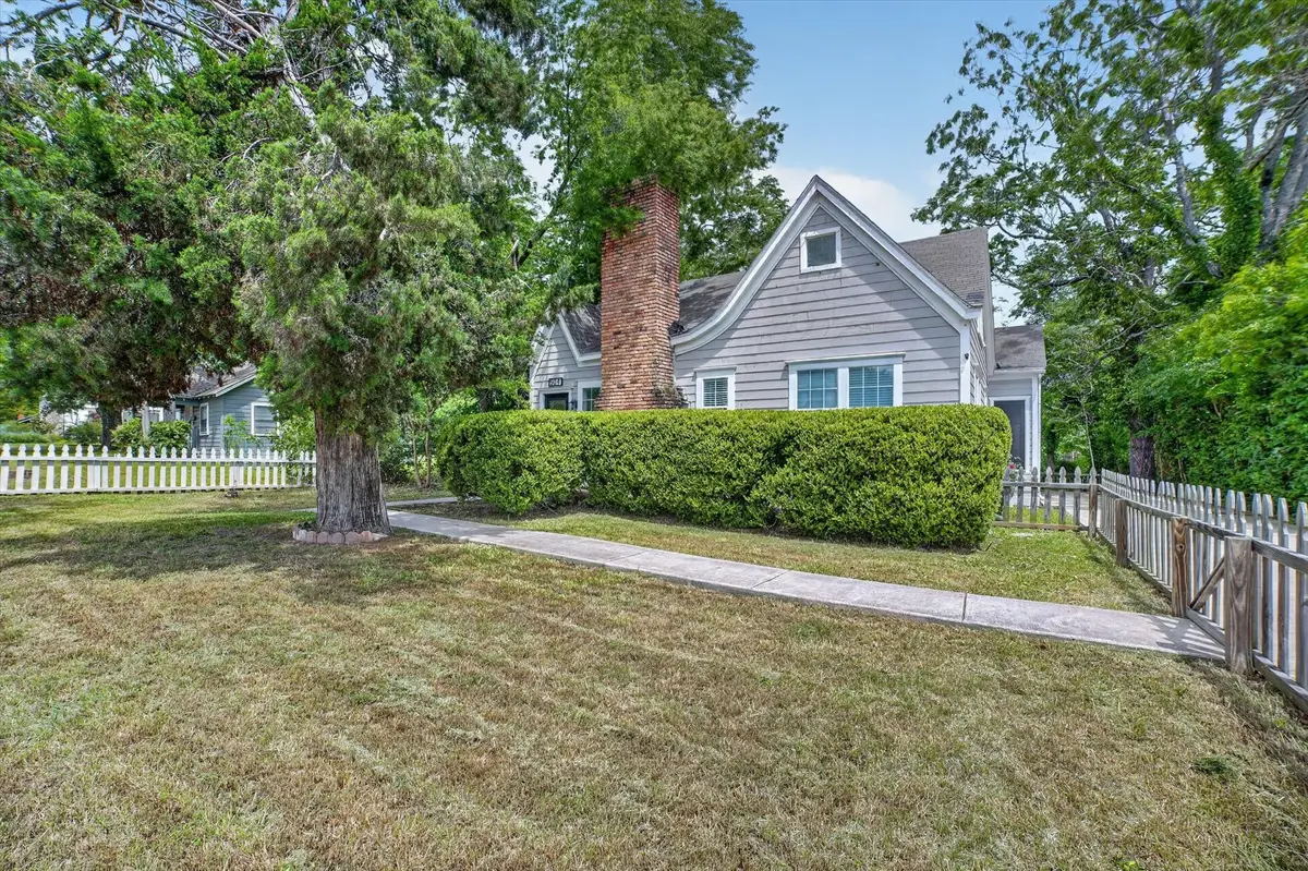 504 W Grove Street, Kaufman, TX 75142 - #1