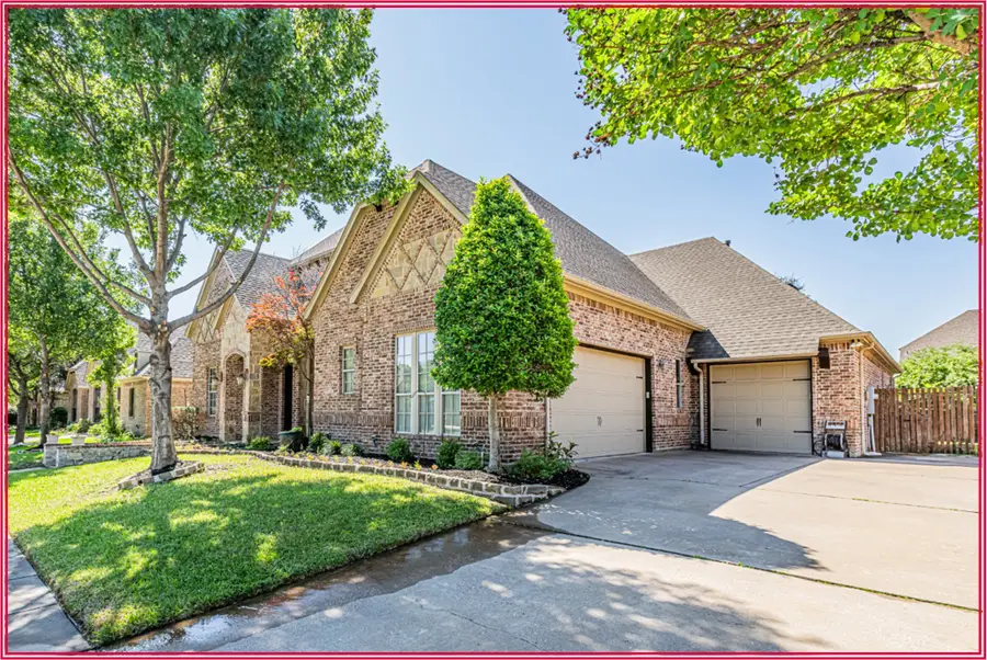 8108 Oak Knoll Drive, North Richland Hills, TX 76182 - #3