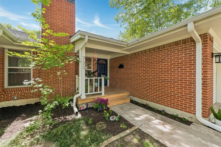 733 Kirkwood Drive, Dallas, TX 75218 - #3