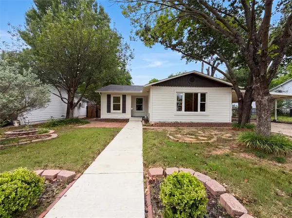 2724 Halbert Street, Fort Worth, TX 76112