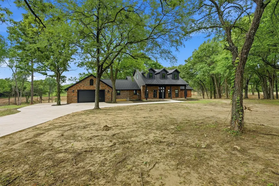 410 Arkansas Rd, Sadler, TX 76264 - #2