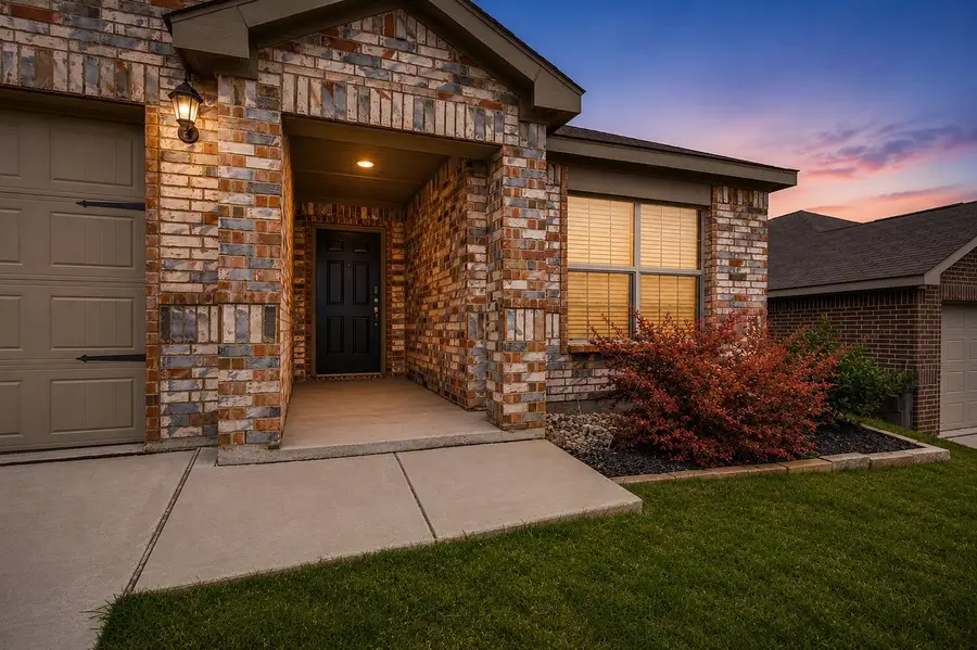 116 Bandana Circle, Newark, TX 76071 - #3